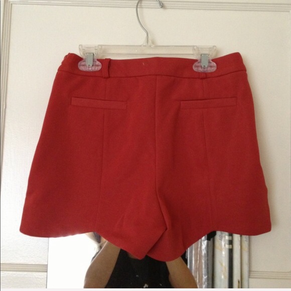 Scalloped Rust Shorts - Picture 4 of 4